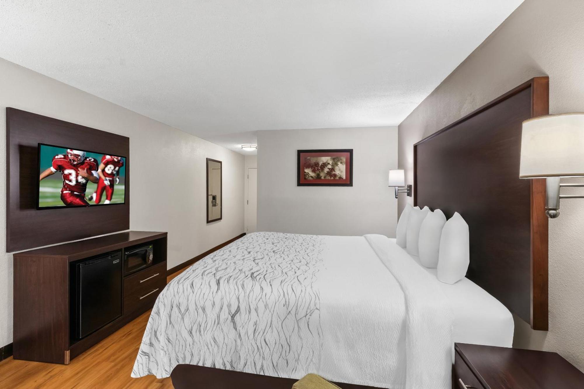 Red Roof Plus+ & Suites Atlanta Airport South College Park Екстер'єр фото